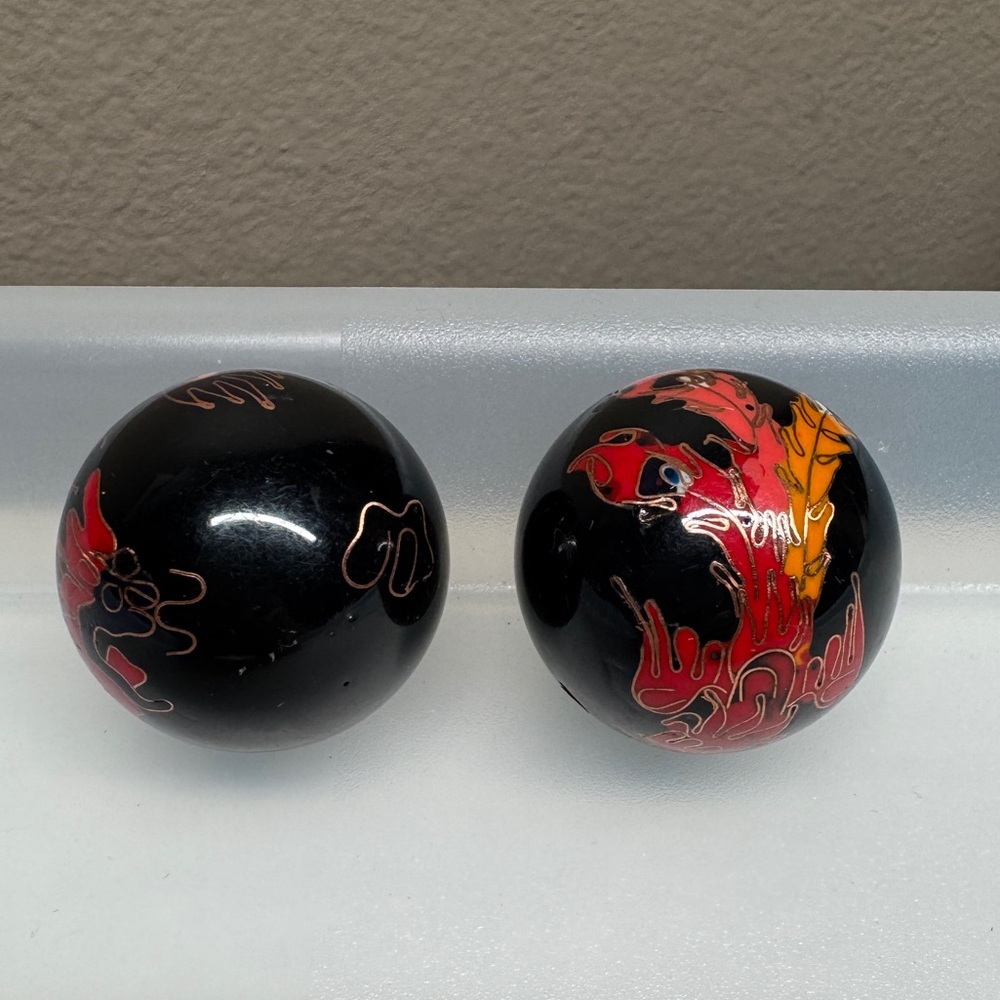 Cloisonné Baoding balls Chinese health hands massage exercises